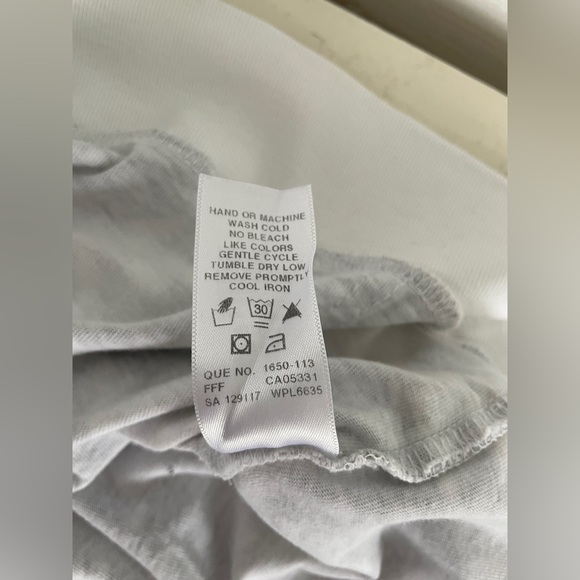 Grey/White Patterned Lightweight Woolrich Hoodie - Picture 9 of 9